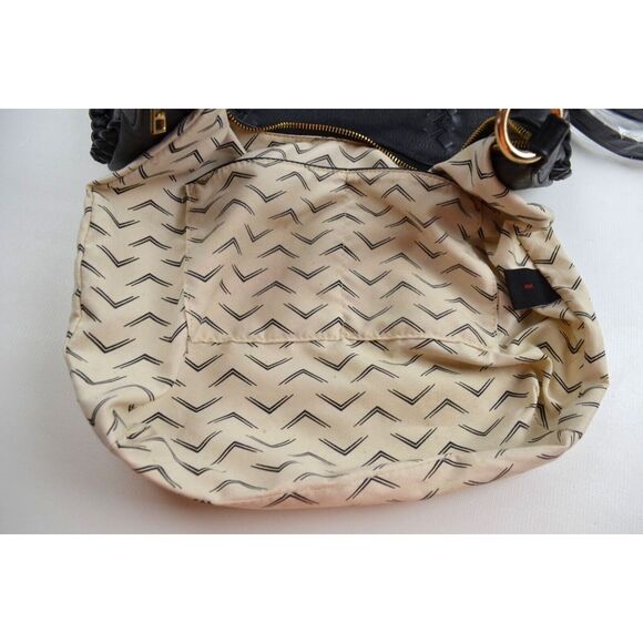 Moda Luxe Black Leather Hobo Shoulder Bag with Braided Detail - Picture 12 of 13